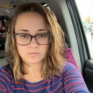 Meet your Posher, Vanessa